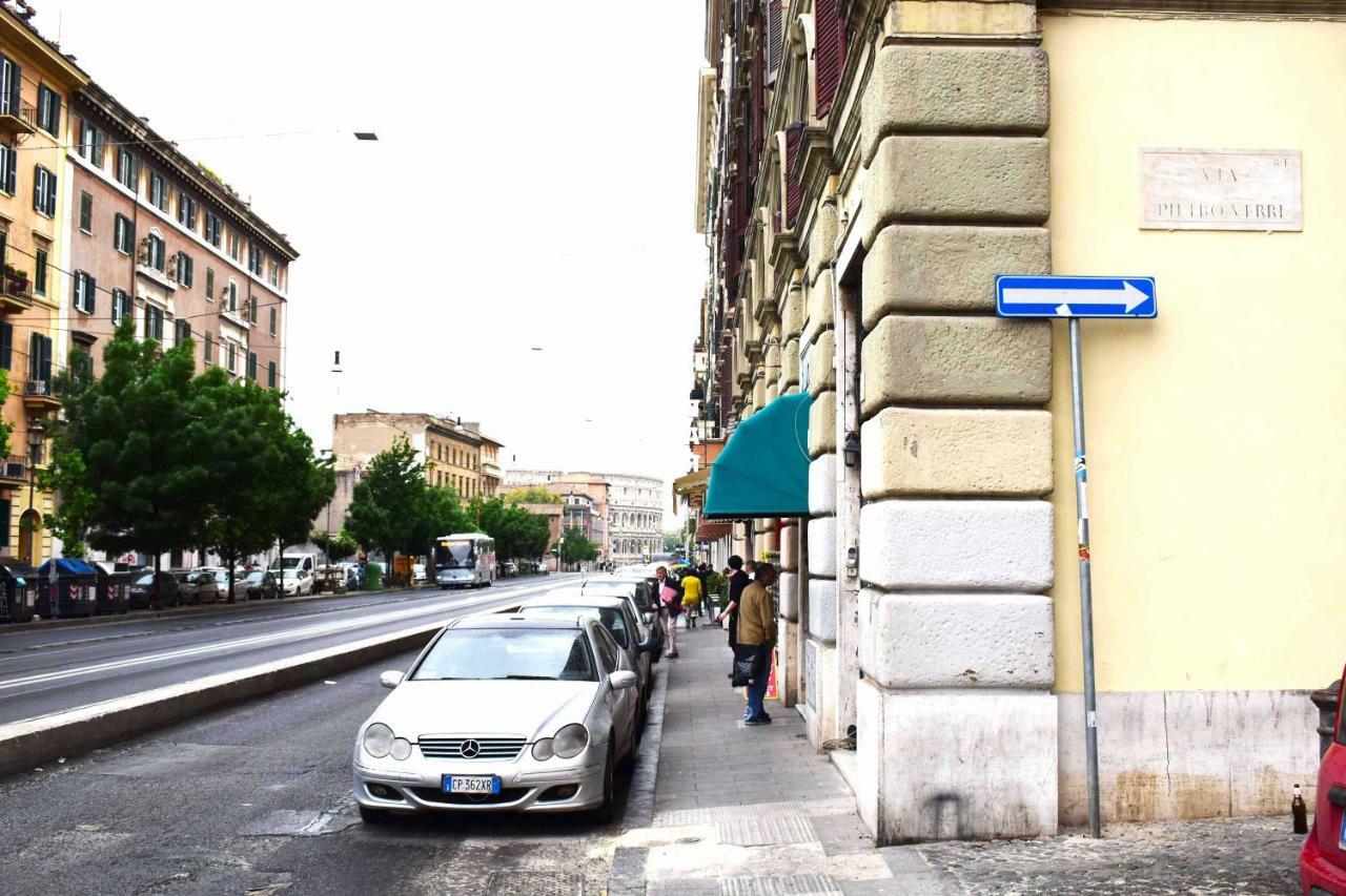 Le Rondini A Roma Villa Екстериор снимка